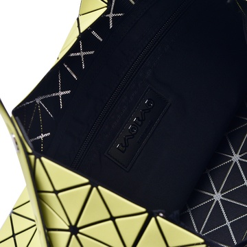 bao bao issey miyake 三宅一生2018新品prism frost手提包 柠檬黄